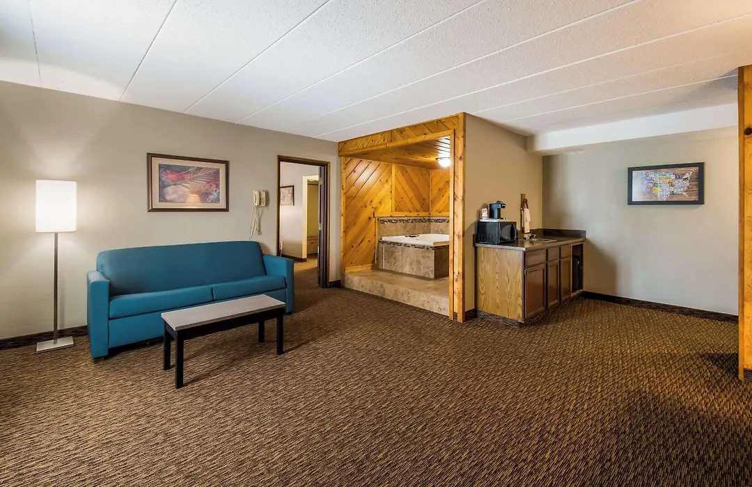 Econo Lodge Duluth Near Miller Hill Mall-1