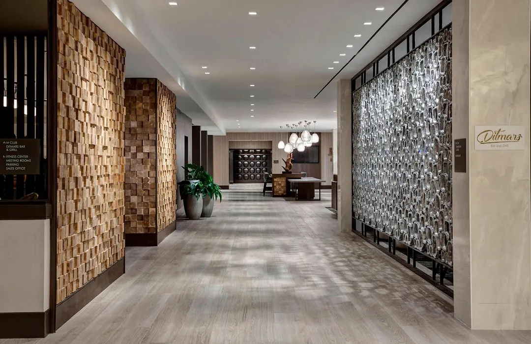 New York Laguardia Airport Marriott-1