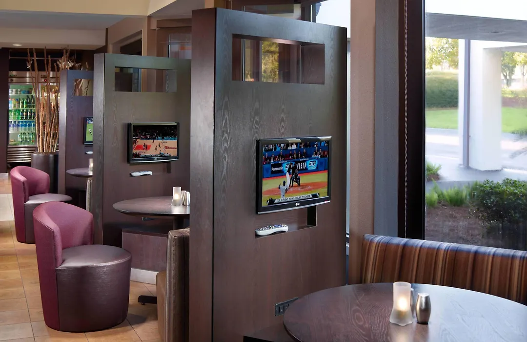 Courtyard By Marriott Tallahassee Downtown/Capital-1