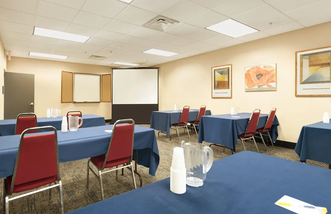 Comfort Inn & Suites Buffalo Airport-1
