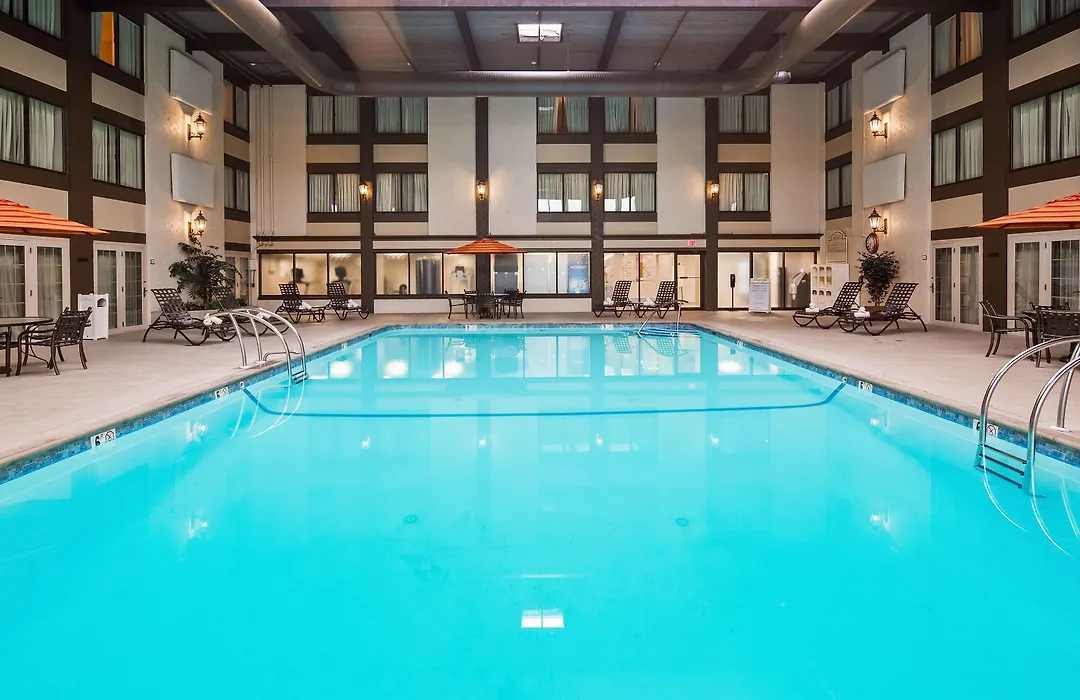 Best Western Premier The Central Hotel & Conference Center-1