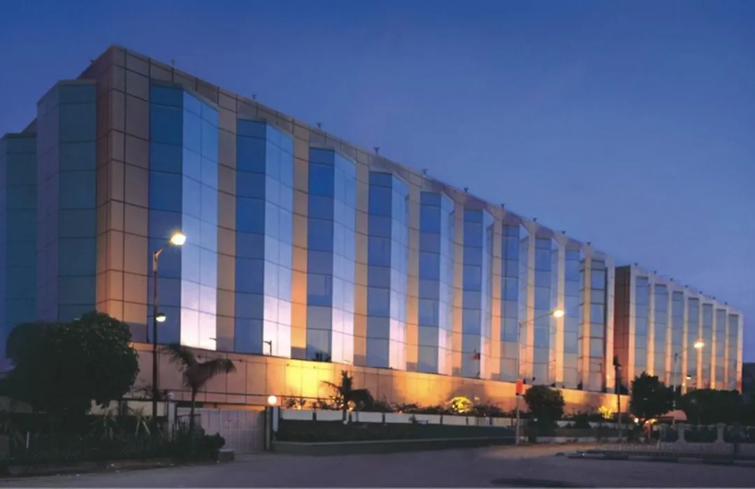 Ramada Plaza By Wyndham Palm Grove-1