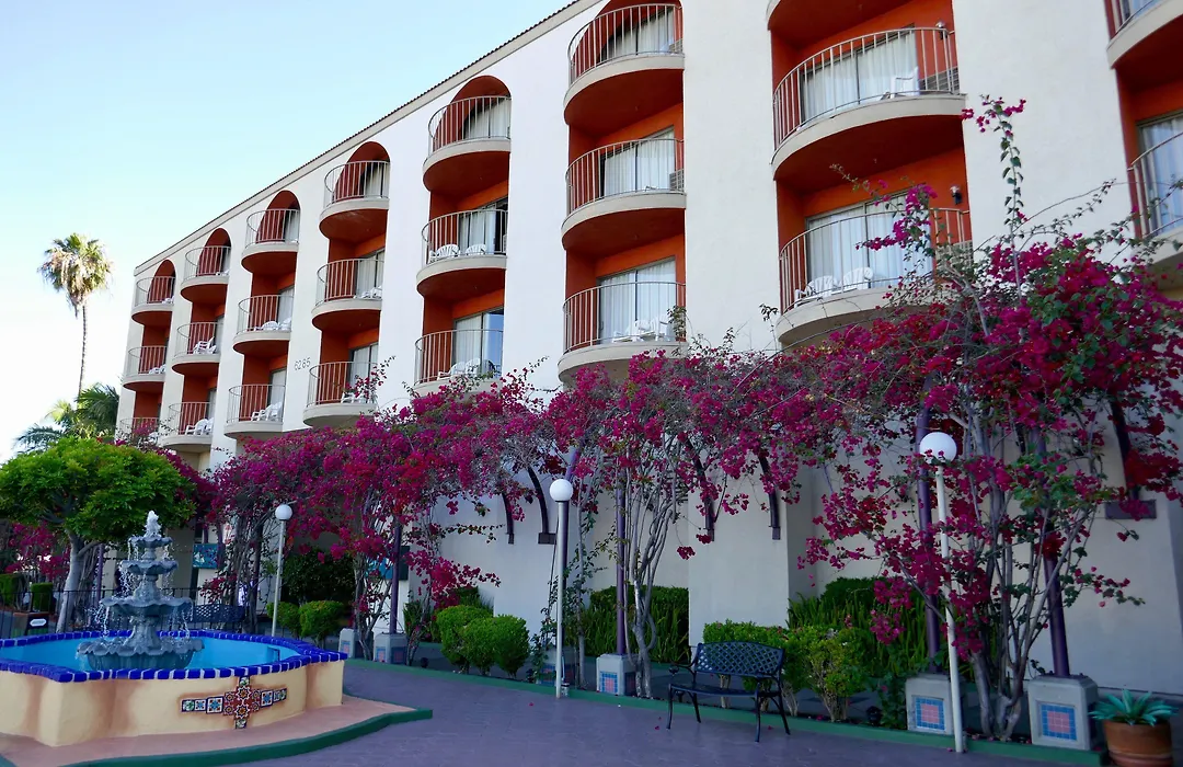 Golden Sails Hotel-1