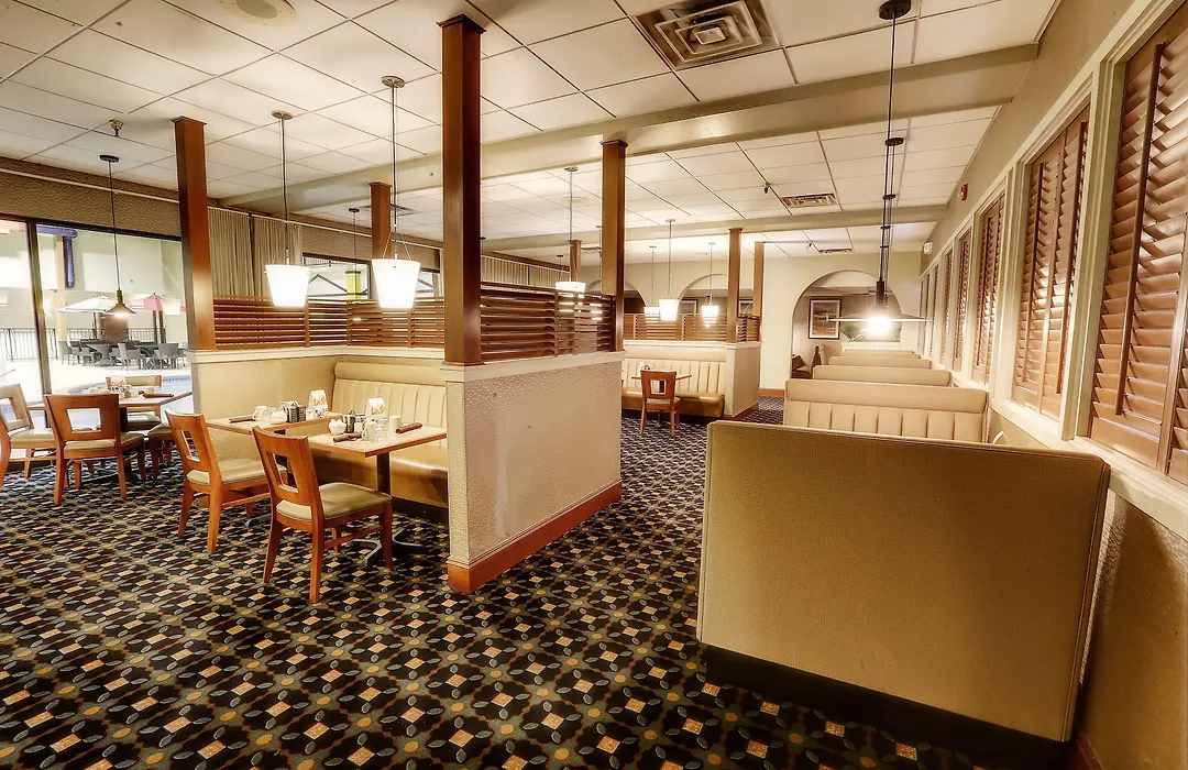 Clarion Hotel Convention Center-1
