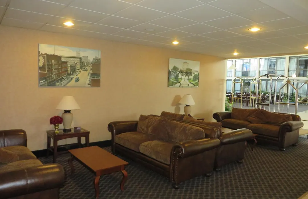 Days Inn By Wyndham Columbus Airport-1