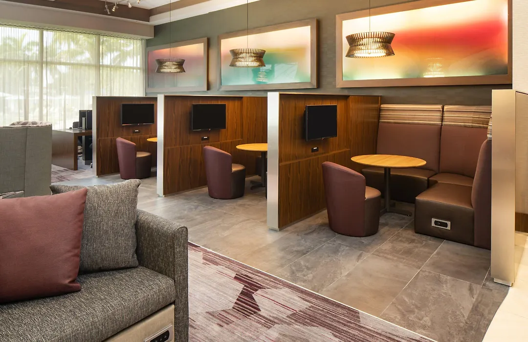 Courtyard By Marriott Miami Airport-1