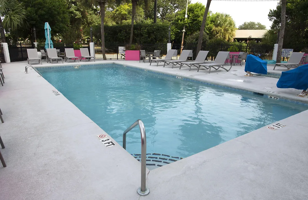Aqua Beach Inn-1