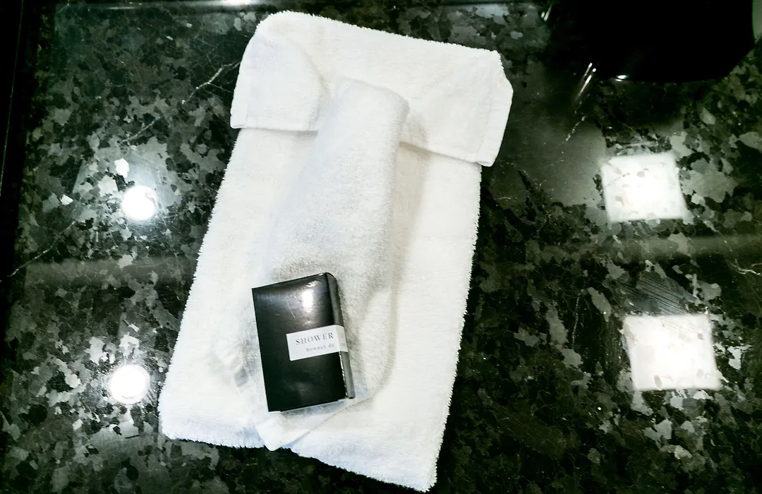 Hotel Current-1