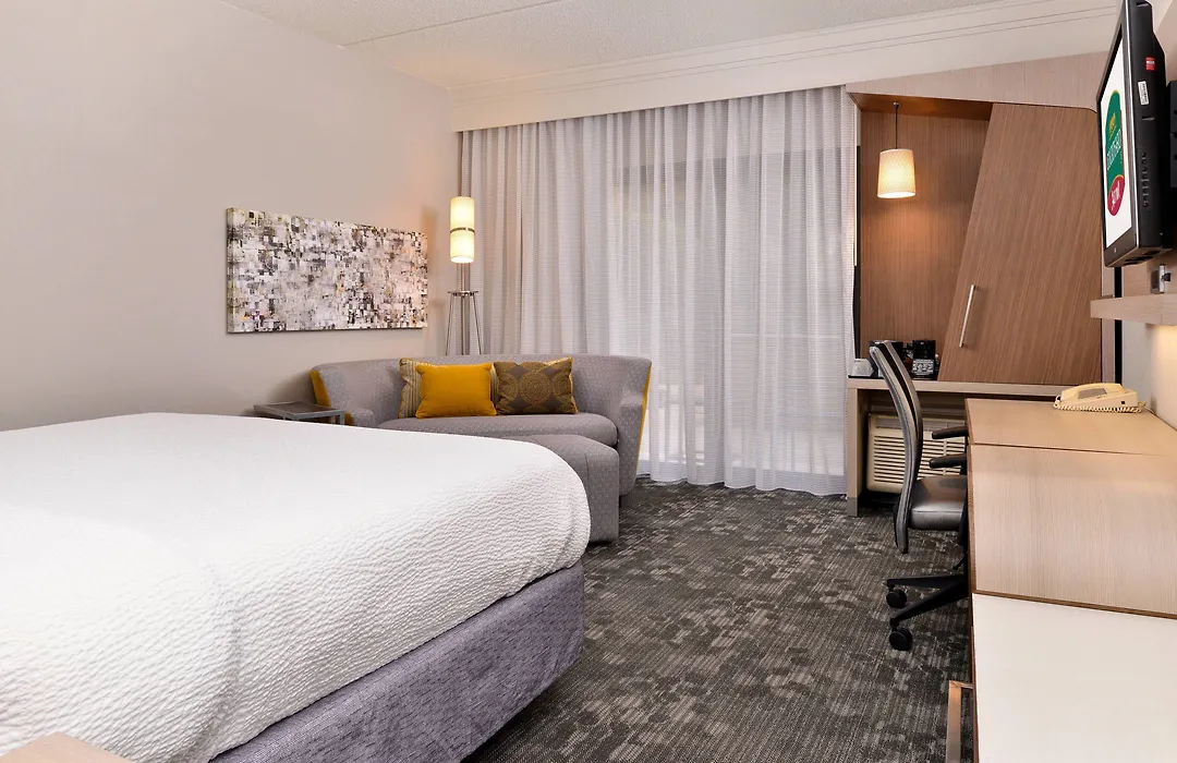 Courtyard By Marriott Dallas Northwest-1