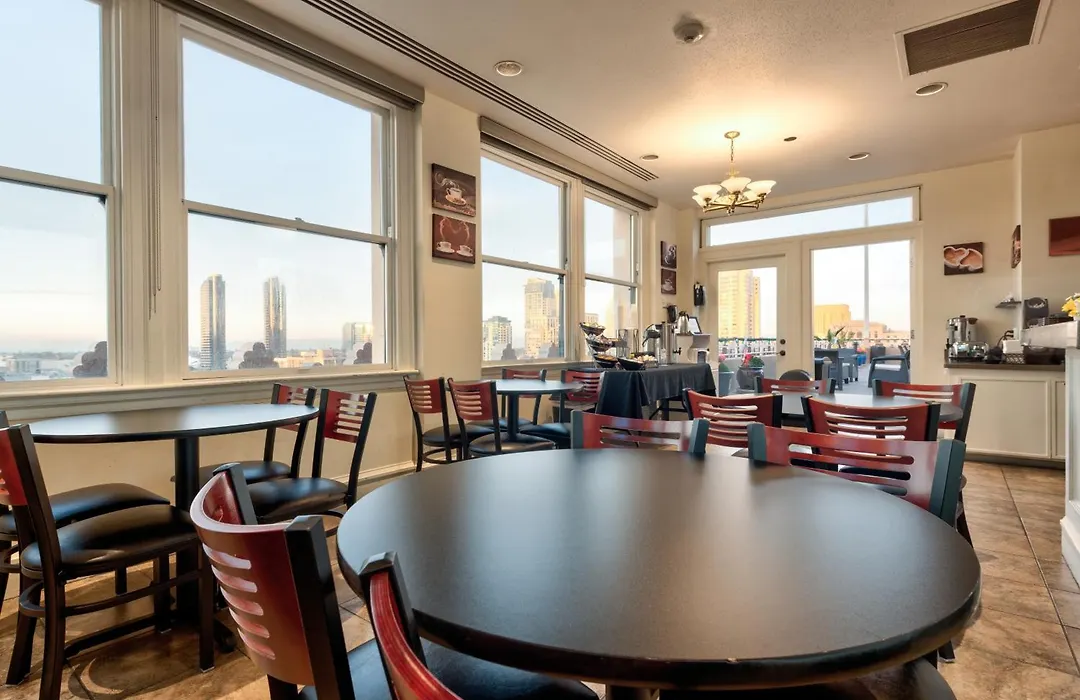 Gaslamp Plaza Suites-1