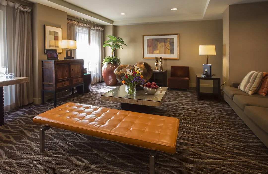 Executive Hotel Pacific-1