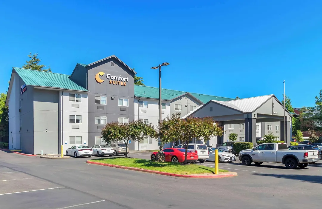 Comfort Suites Portland Airport-1