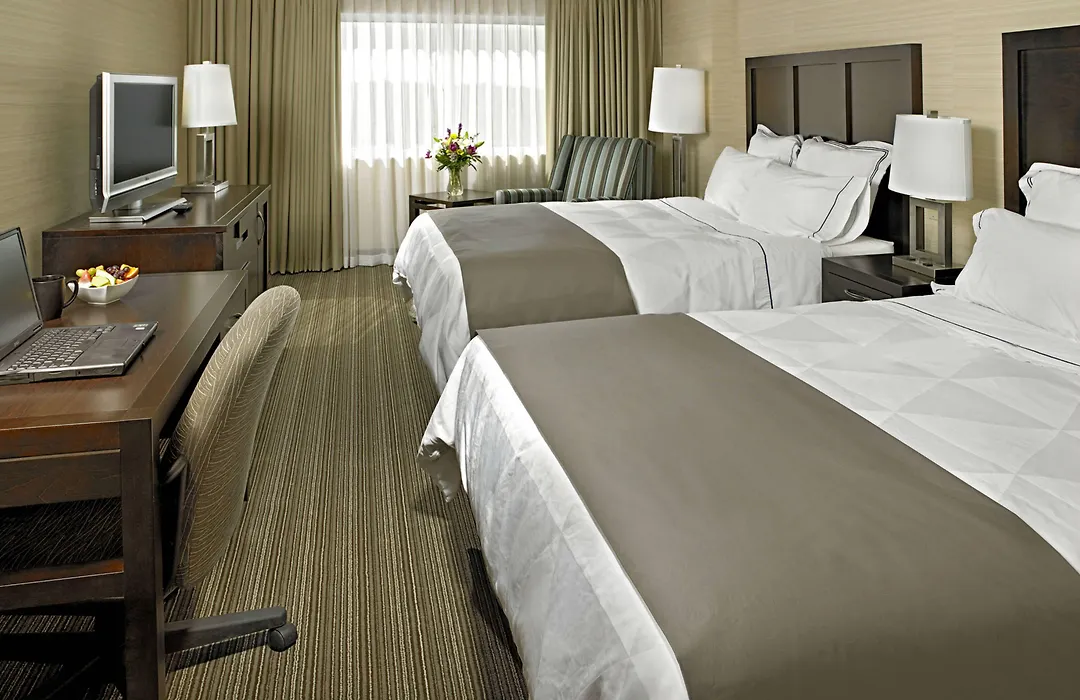 Delta Hotels By Marriott Saskatoon Downtown-1