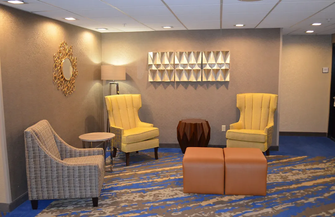 Best Western Plus Portland Airport Hotel & Suites-1