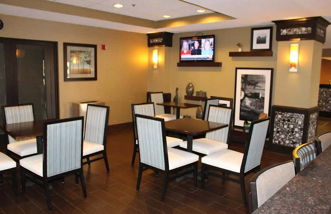 Best Western Plus Wichita West Airport Inn-1