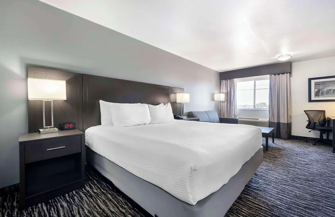 Best Western Santa Fe-1