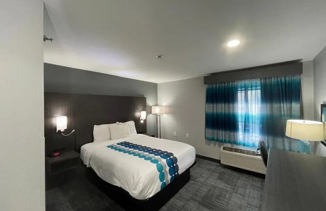 La Quinta Inn By Wyndham Indianapolis Airport Executive Dr-1
