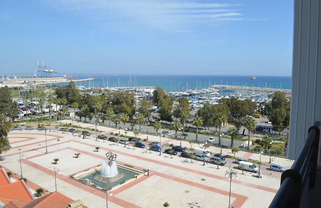 Sun Hall Hotel-1