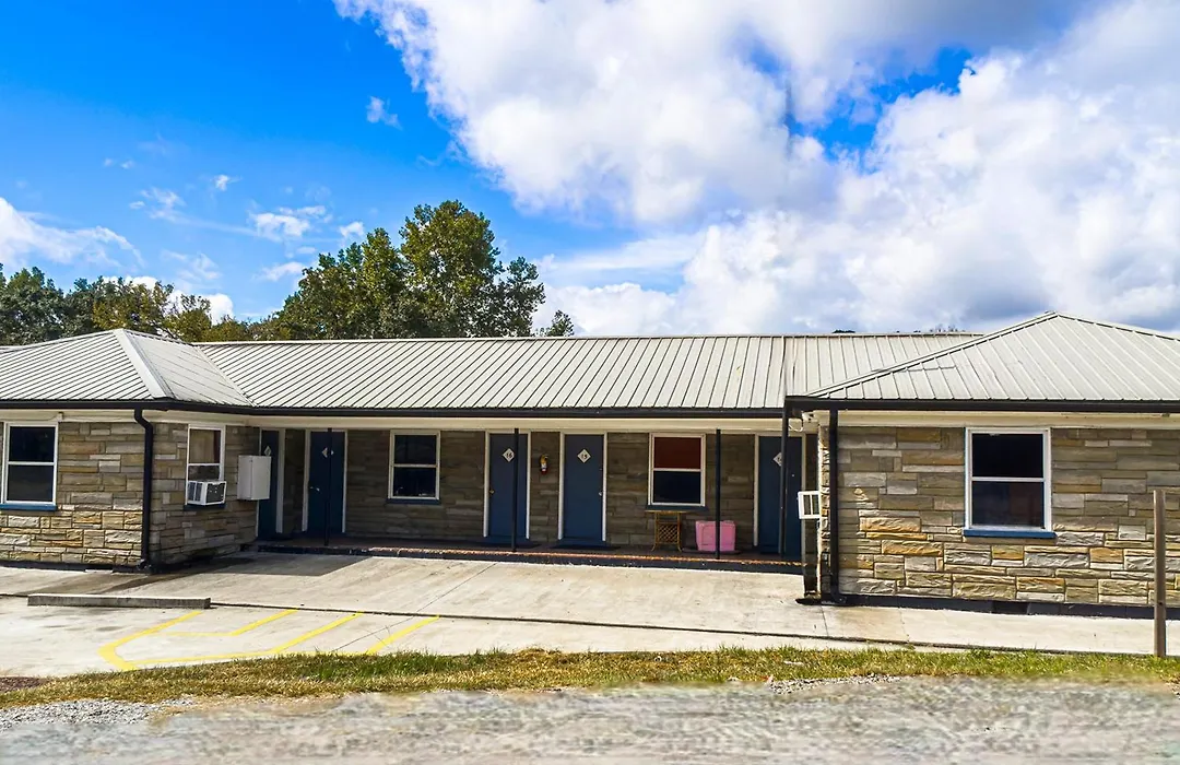 Colony Inn By Oyo Columbus Us-280-1