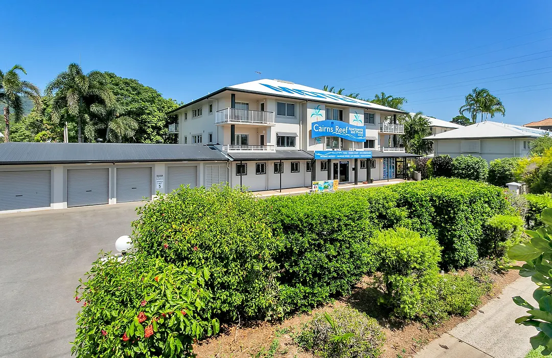 Cairns Reef Apartments & Motel-1