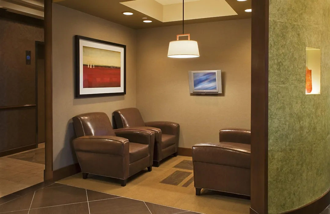 Hyatt Place Indianapolis Airport-1