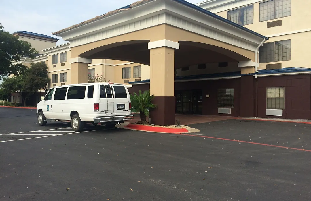 Quality Inn & Suites Austin Airport-1