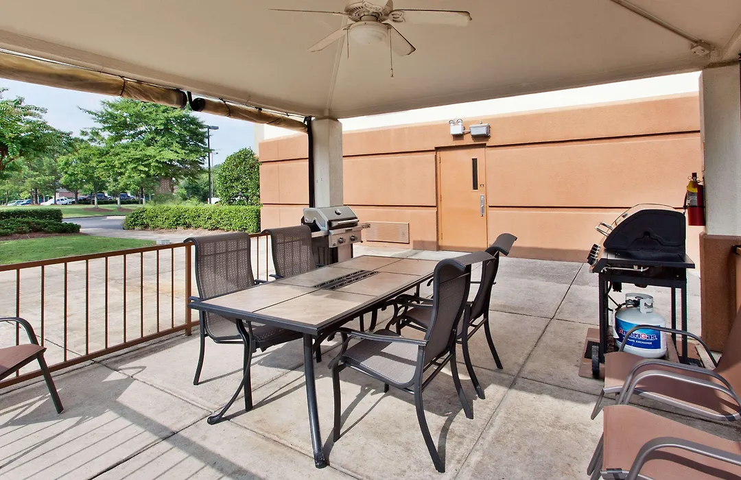 Sonesta Simply Suites Oklahoma City Airport-1
