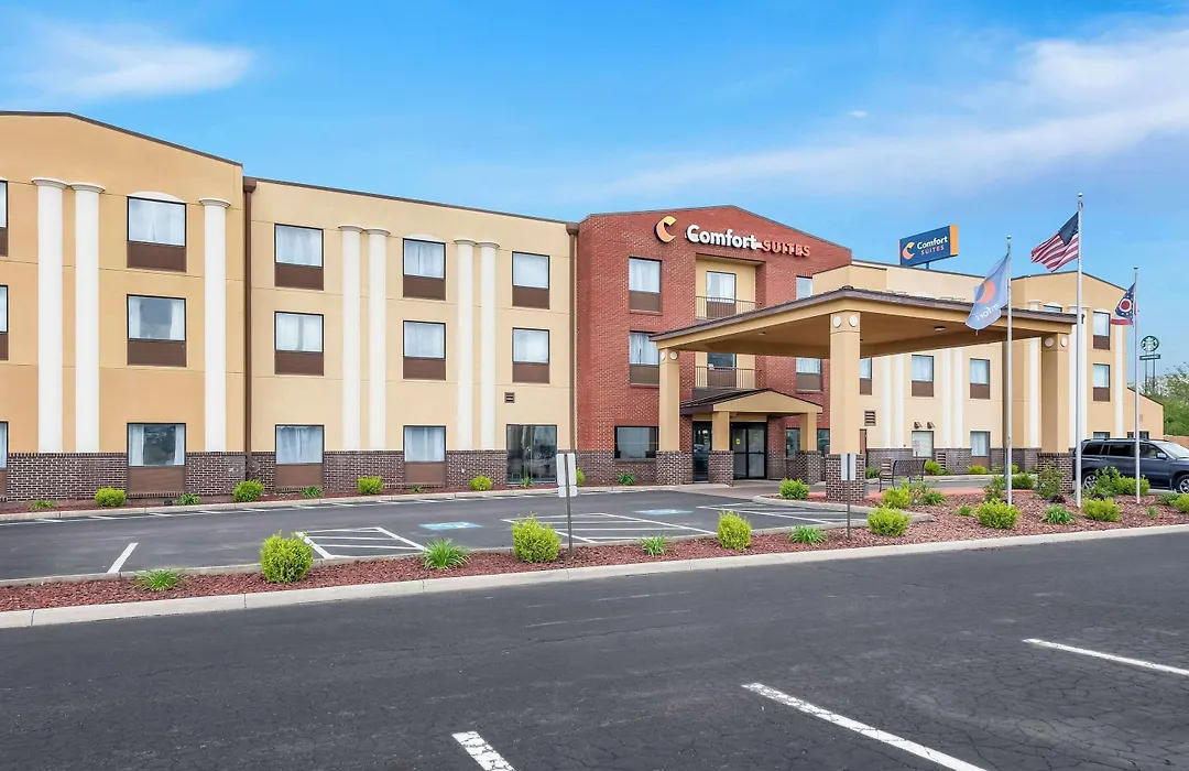 Comfort Suites Columbus-1