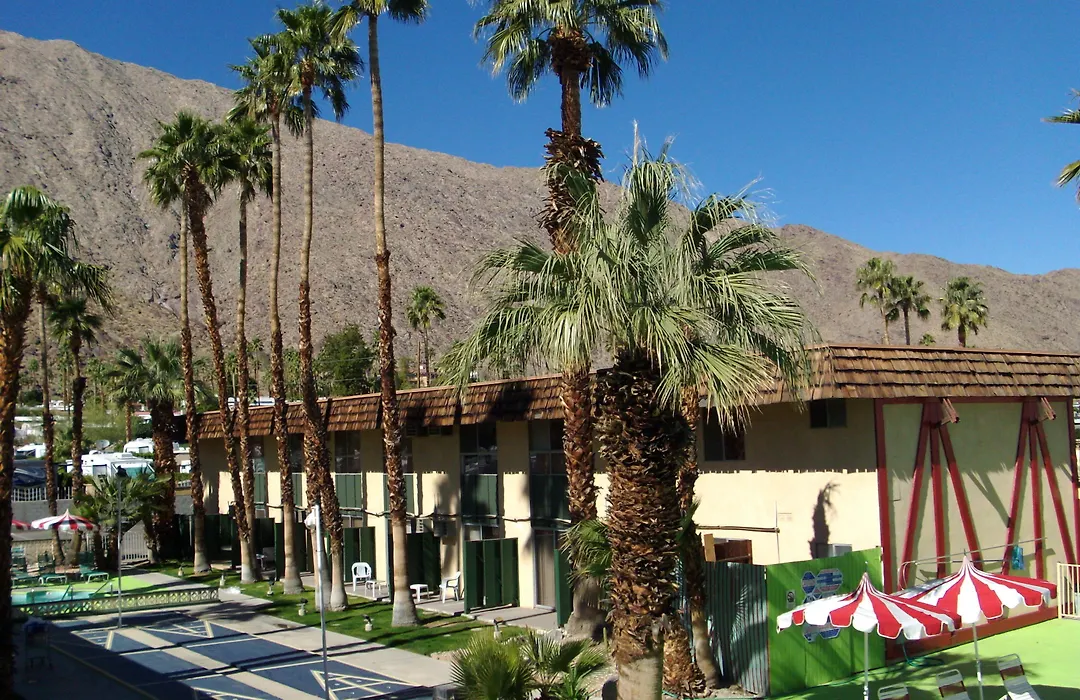 Desert Lodge-1