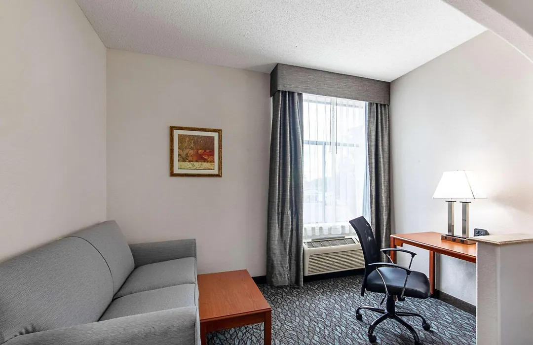 Quality Suites Austin South Street Elmo District-1