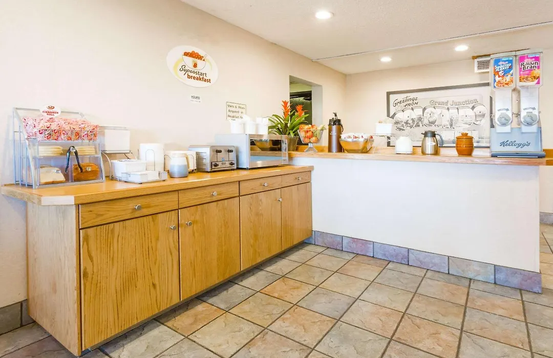 Super 8 By Wyndham Grand Junction Colorado-1