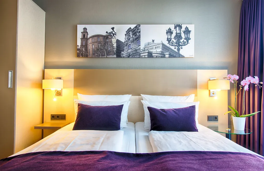 Leonardo Hotel Frankfurt City Center-1