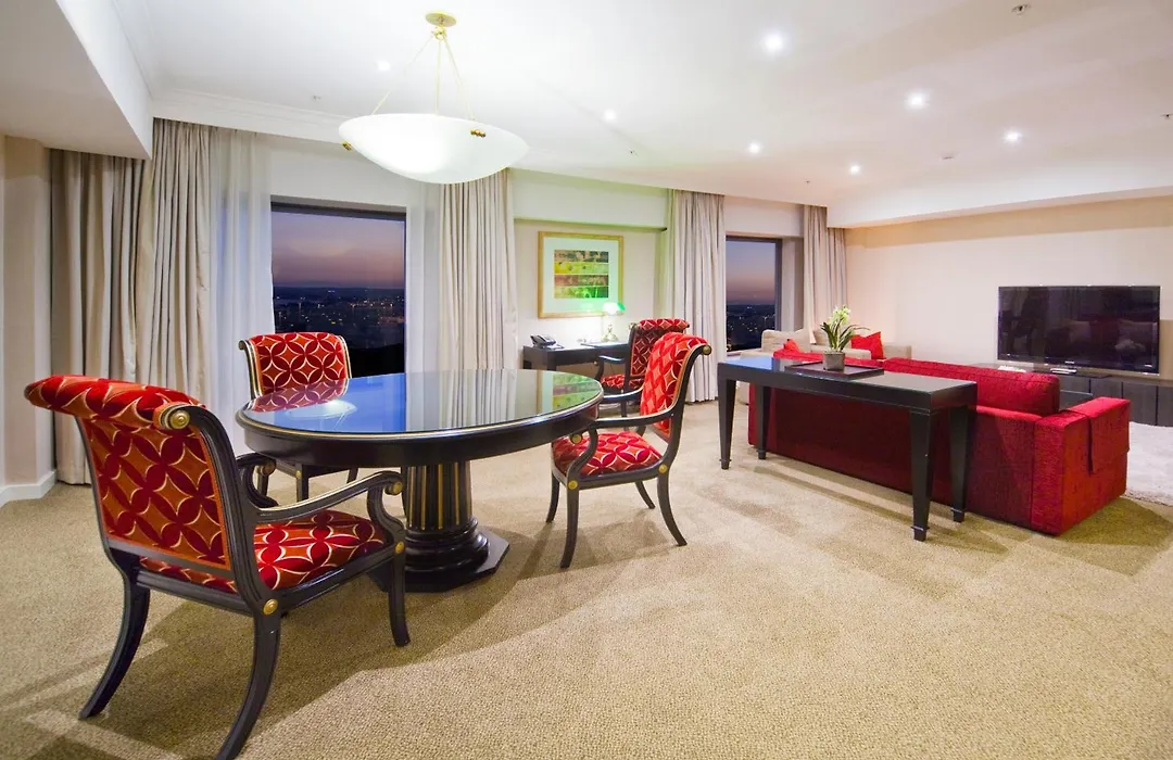 Stamford Plaza Sydney Airport Hotel & Conference Centre-1