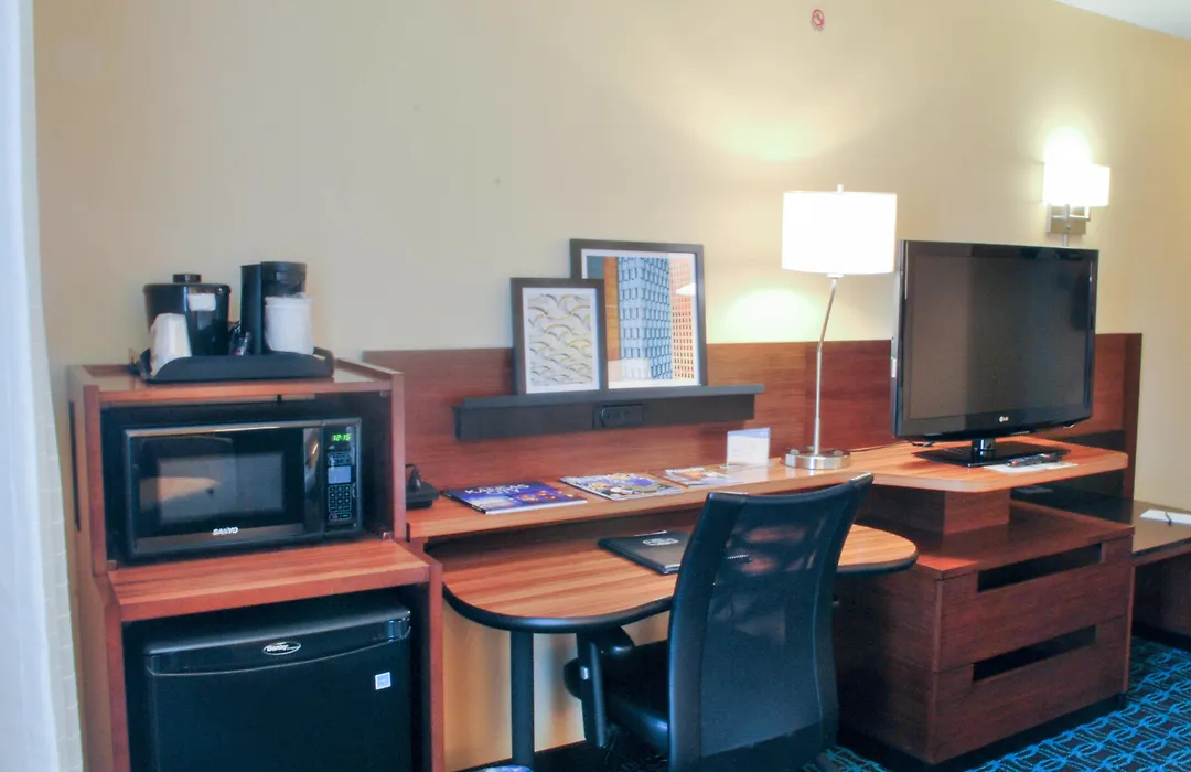 Fairfield Inn Kansas City Downtown/Union Hill-1