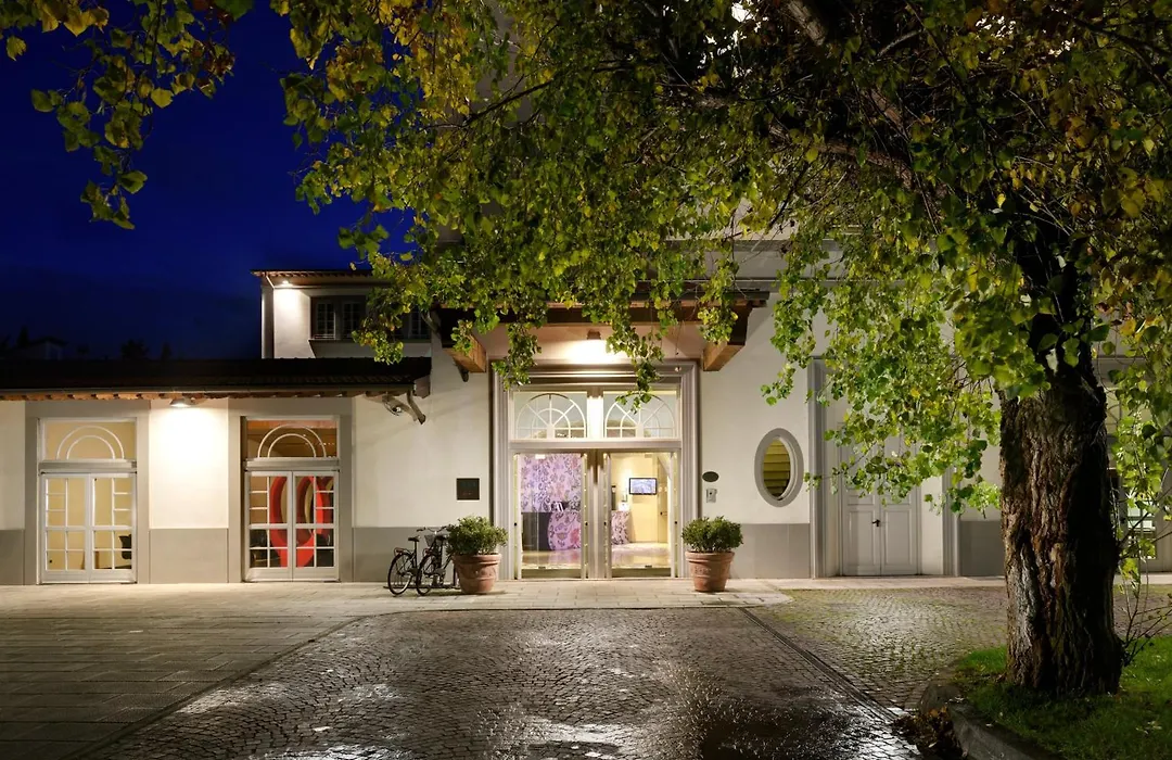 Una Hotels Vittoria Firenze-1