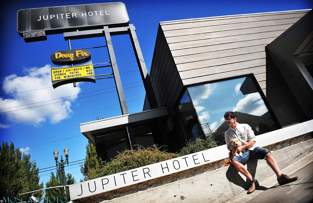 Jupiter Hotel-1