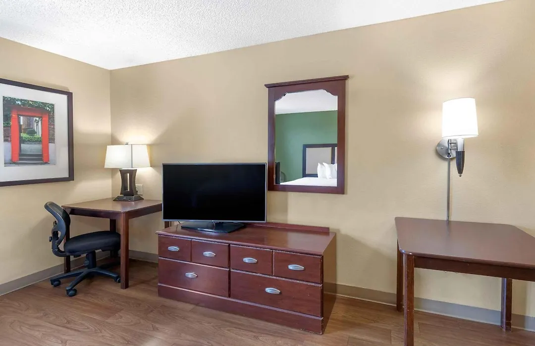 Extended Stay America Suites - Los Angeles - Burbank Airport-1