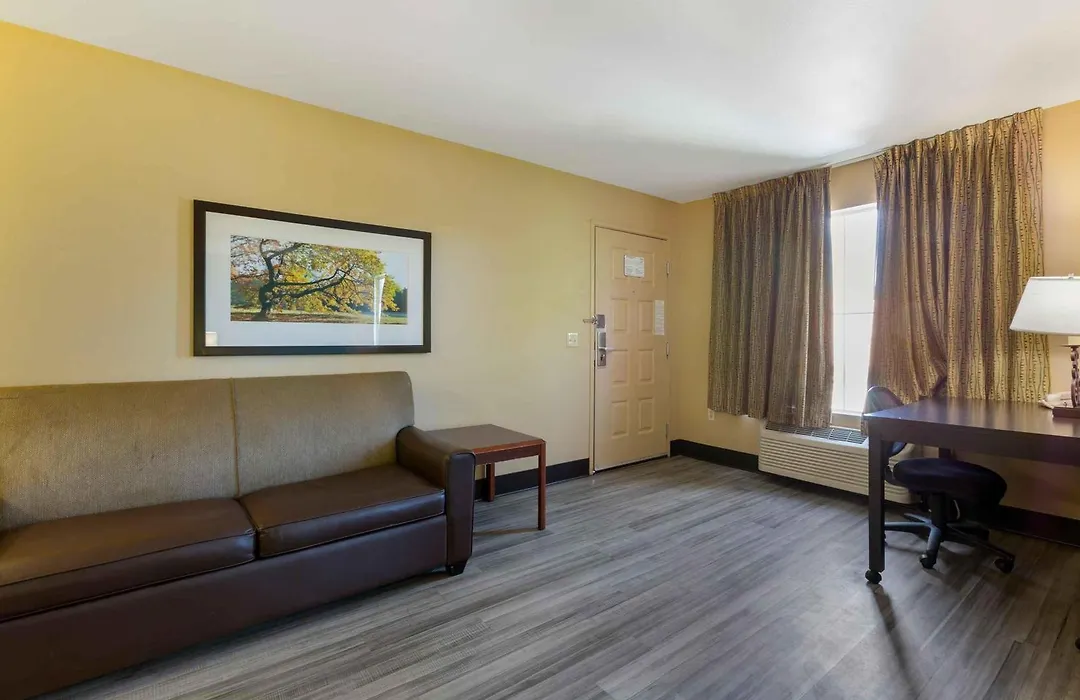 Extended Stay America Select Suites - Phoenix - Airport - E Oak St-1