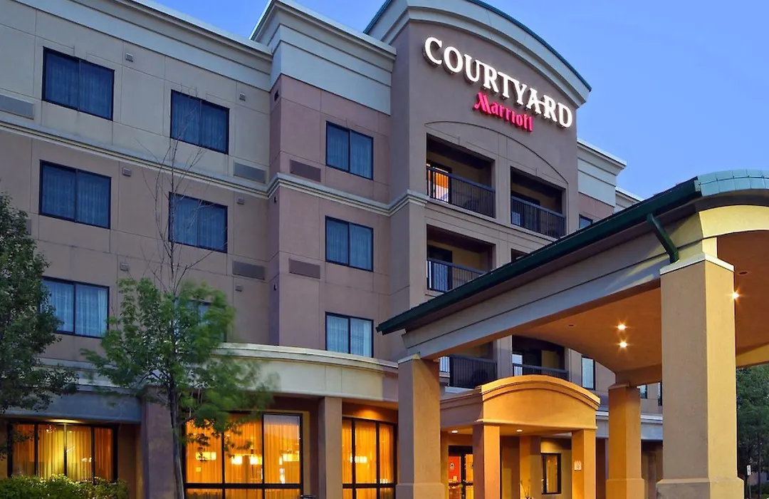 Courtyard By Marriott Mississauga-Airport Corporate Centre West-1