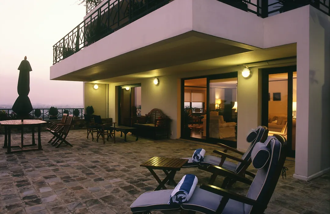 Saigon Domaine Luxury Residences-1