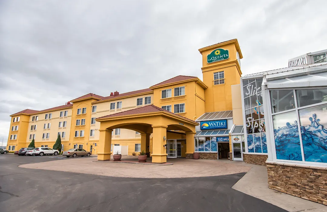 La Quinta Inn And Suites By Wyndham At Watiki Waterpark-1