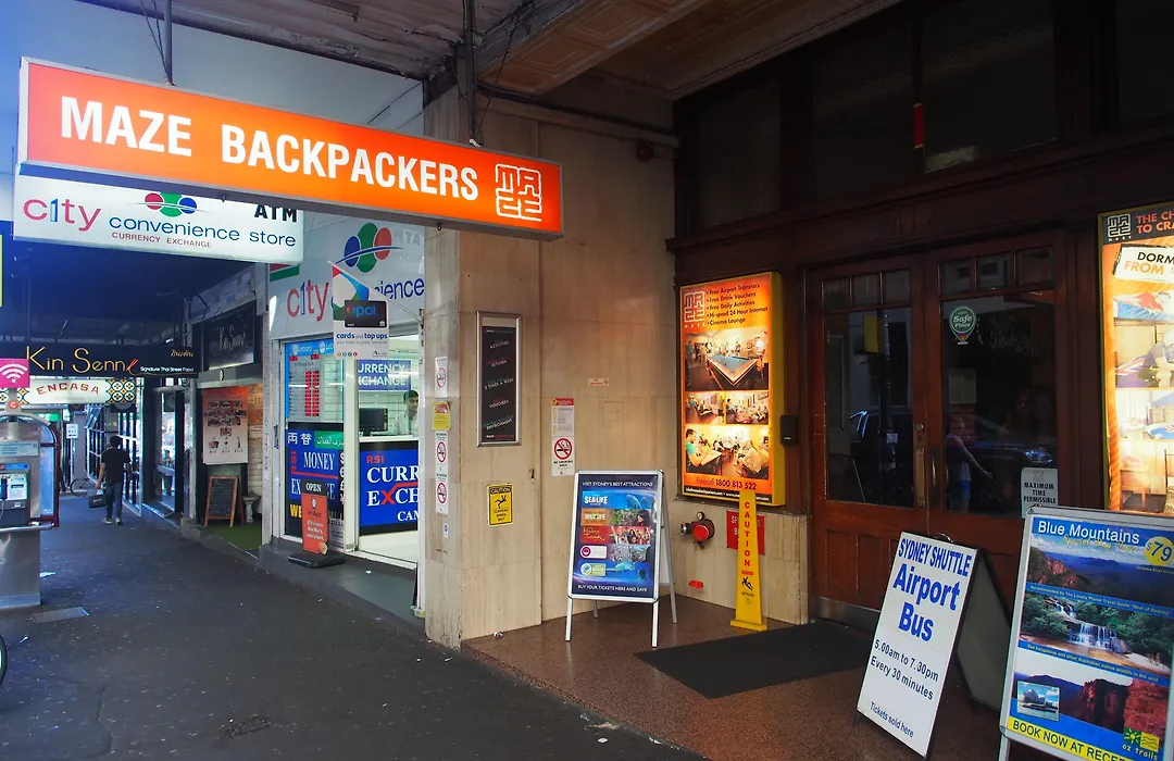 Maze Backpackers - Sydney-1