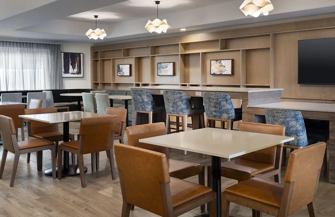 Fairfield By Marriott Inn & Suites Fresno Riverpark-1