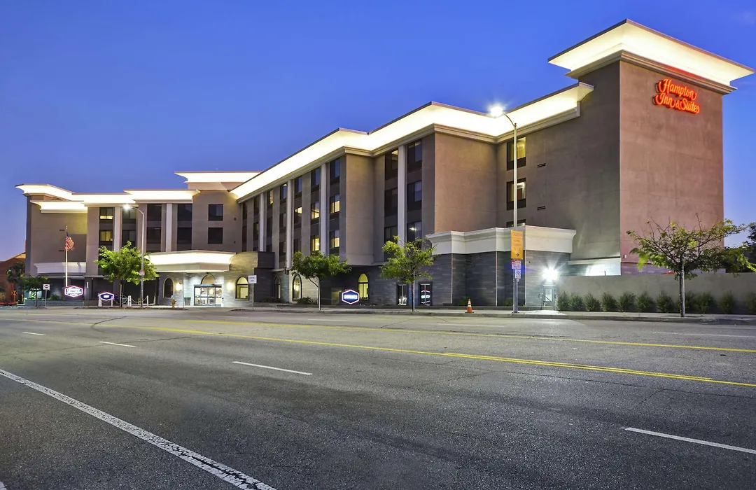 Hampton Inn & Suites Los Angeles Burbank Airport-1