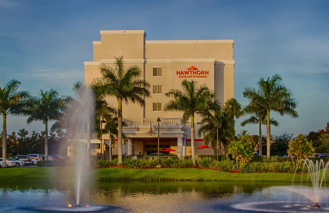 Hawthorn Extended Stay By Wyndham West Palm Beach Airport-1