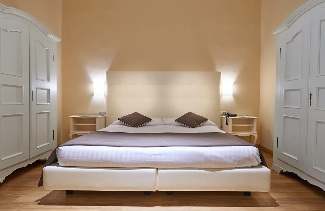 Hotel Cosimo De' Medici-1
