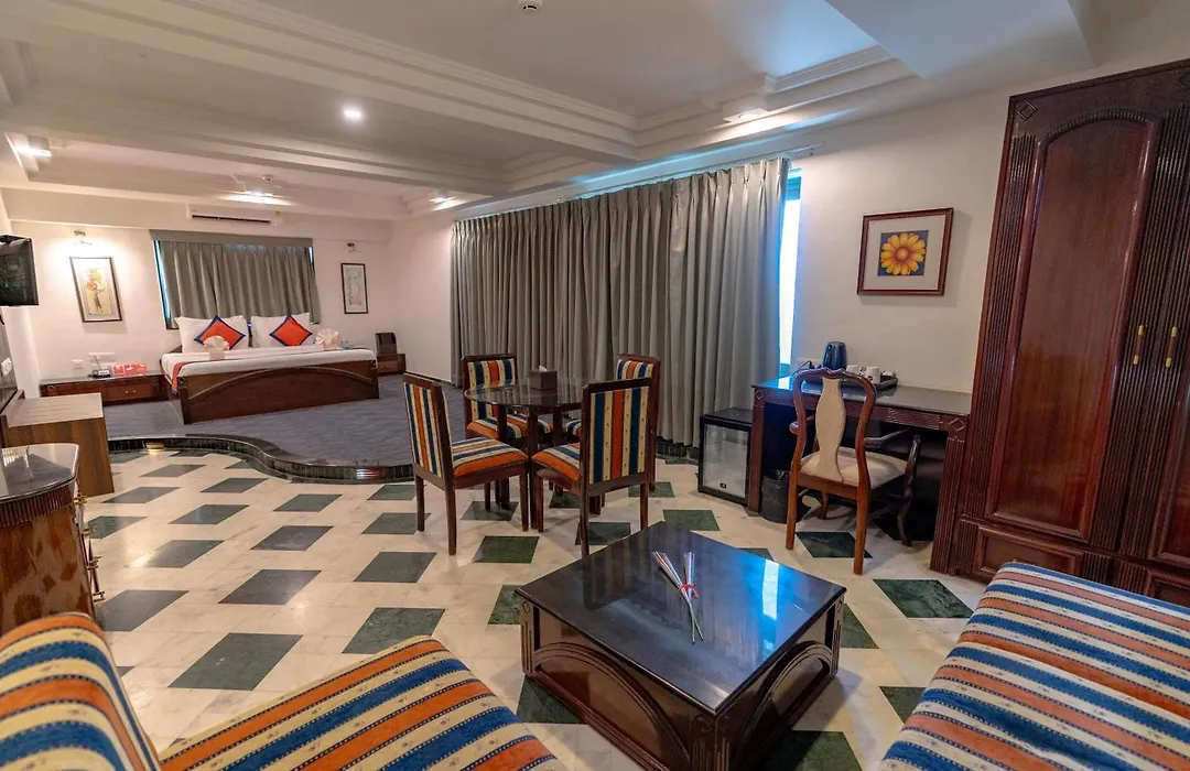 Hotel Kk By Spree Rajkot - Pure Veg-1