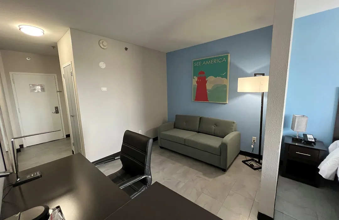 Travelodge By Wyndham Queens-1