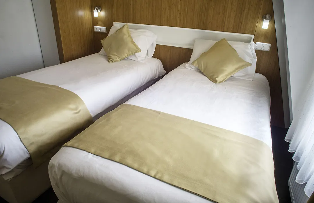 Hotel Larende-1