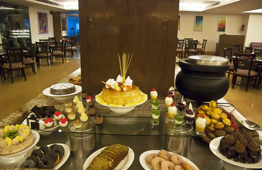 Taurus Sarovar Portico-1